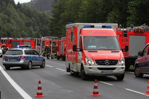 polizei oberberg feuerwehr krankenwagen