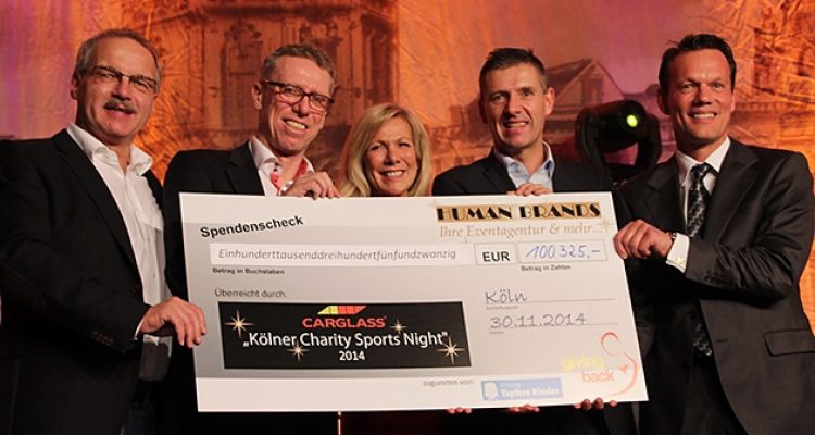 Kölner Charity Sports Night 2014 | Spitzensportler sammelten über 100.000 Euro für den guten Zweck | Dorint Hotel Messe Köln