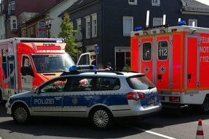 polizei krankenwagen ntoi unfall oberberg