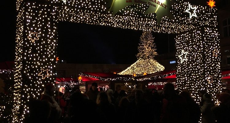 Weihnachtsmärkte Köln 2017! Glühwein, Mandeln, Lebkuchen und mehr… (Aktualisiert)