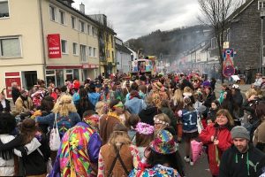 rosenmontagszug 2017 08 ntoi engelskirchen karneval oberberg