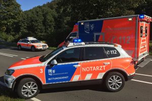 Radevormwald: Unfall auf L414 mit dreifacher Kollision sorgt für hohen Sachschaden