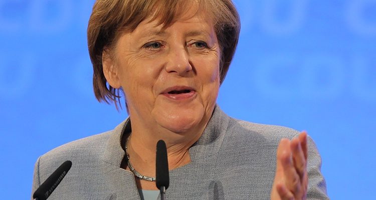 Kostenloser Haarschnitt: 60.000 Euro für Angela Merkel Friseur. Wut der Steuerzahler wächst!