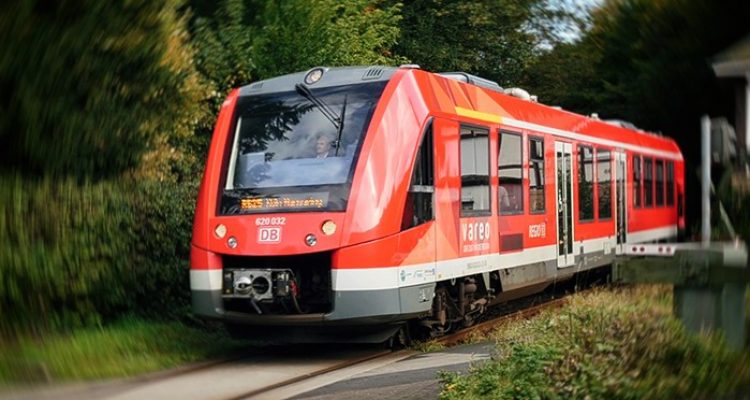 Keine Spekulationen!! Bundespolizist überwältigt Angreifer in Regionalbahn bei Herzogenrath – mehrere Menschen mit Messer verletzt