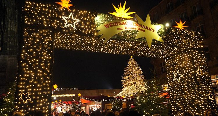 Terrorverdacht für Weihnachtsmärkte in Köln: Frühwarnsystem schlägt an! Polizei nimmt Jugendlichen fest