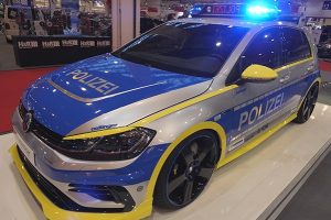essen motor show ntoi 04 polizei auto blaulicht