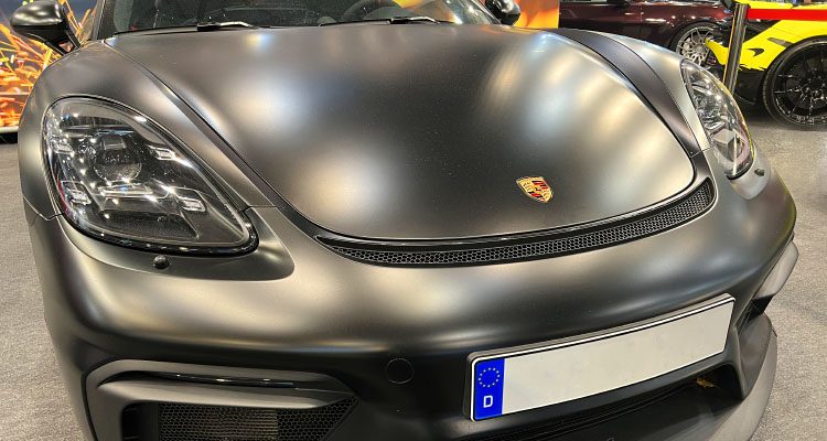 Zeugenaufruf nach 180.000 Euro Porsche 911 Carrera Cabrio Diebstahl in Köln Sülz