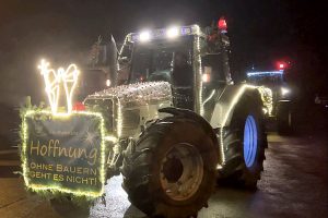 gummersbach lichterfahrt ntoi bauern traktor