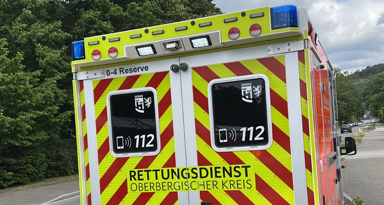 Drei Verletzte bei Unfall in Lamsfuß (Wipperfürth)