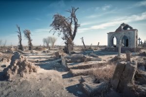 villa epecuenm ntoi weathered ruins crosses grave