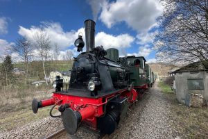 bergischer loewe ntoi 01 dampflock historische lokomotive wiehl dieringshausen eisanbahnmuseum