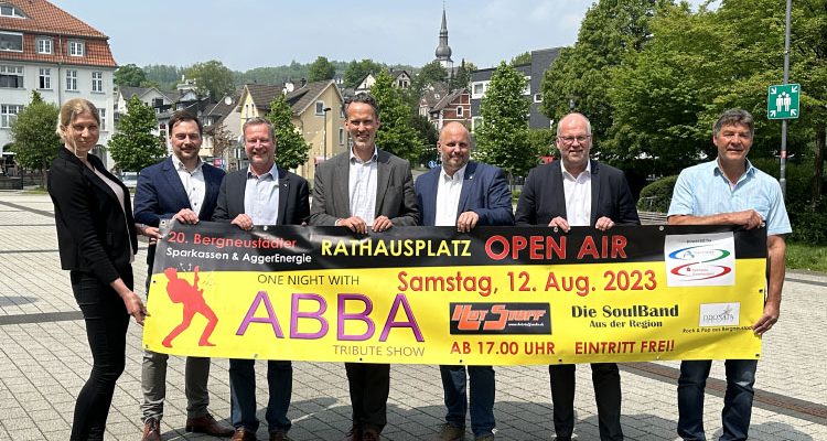 Rathausplatz Open Air Bergneustadt 2023: Das musikalische Open-Air-Spektakel des Jahres