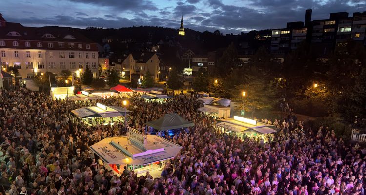Rathausplatz Open Air Bergneustadt 2023 lockte 4.500 Besucher an! Ein voller Erfolg