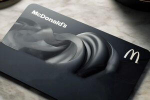 McDonalds GOLD Card & BLACK Card: Kostenlos essen und trinken ...